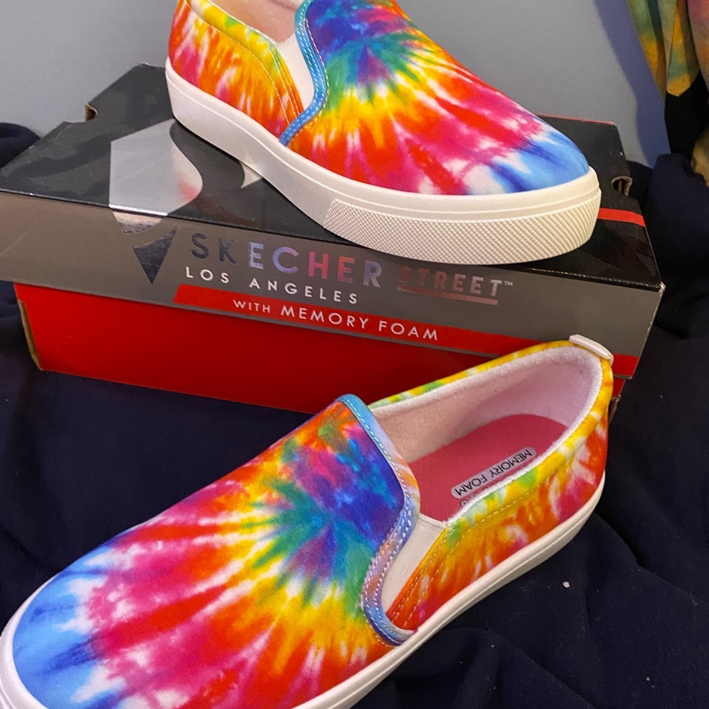 NWOT Tie-dye Slip-ons